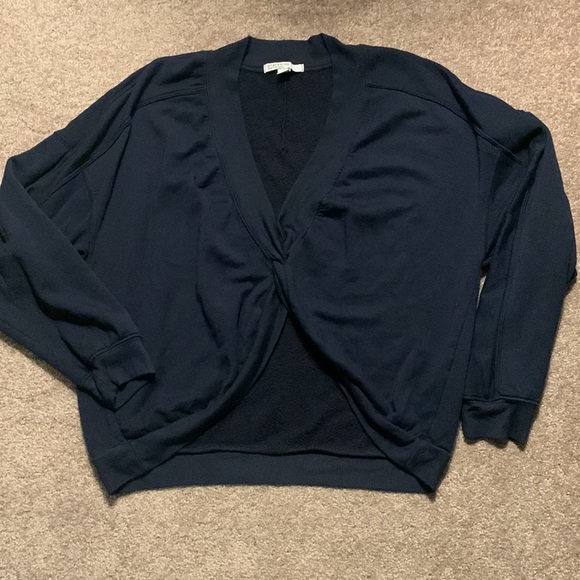 Anthropologie Stateside Twist Front Pullover size L - Picture 4 of 6